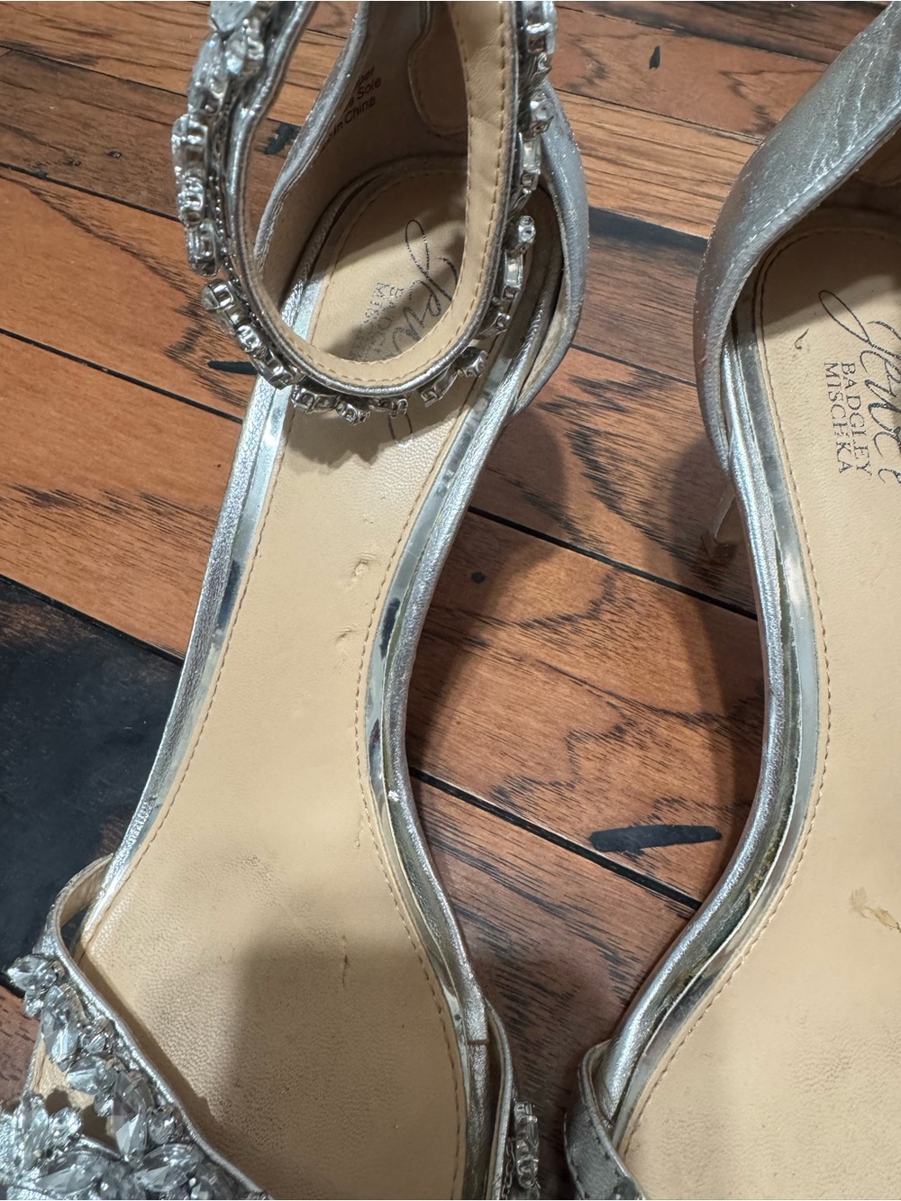 Jewel Badgley Mischka Silver Crystal Heels - Picture 2 of 4